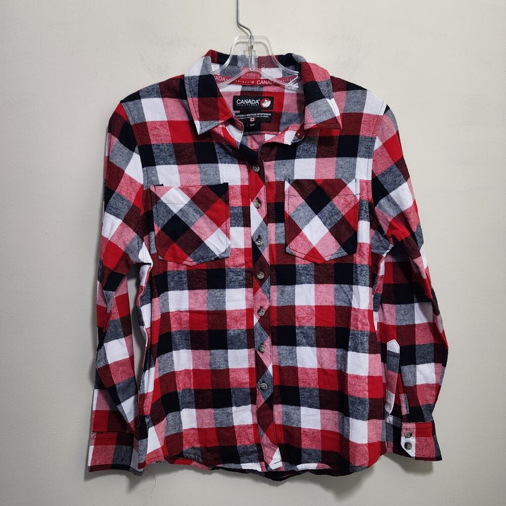 Canada Weather gear NWT button front red black plaid‎ flannel woman's size small